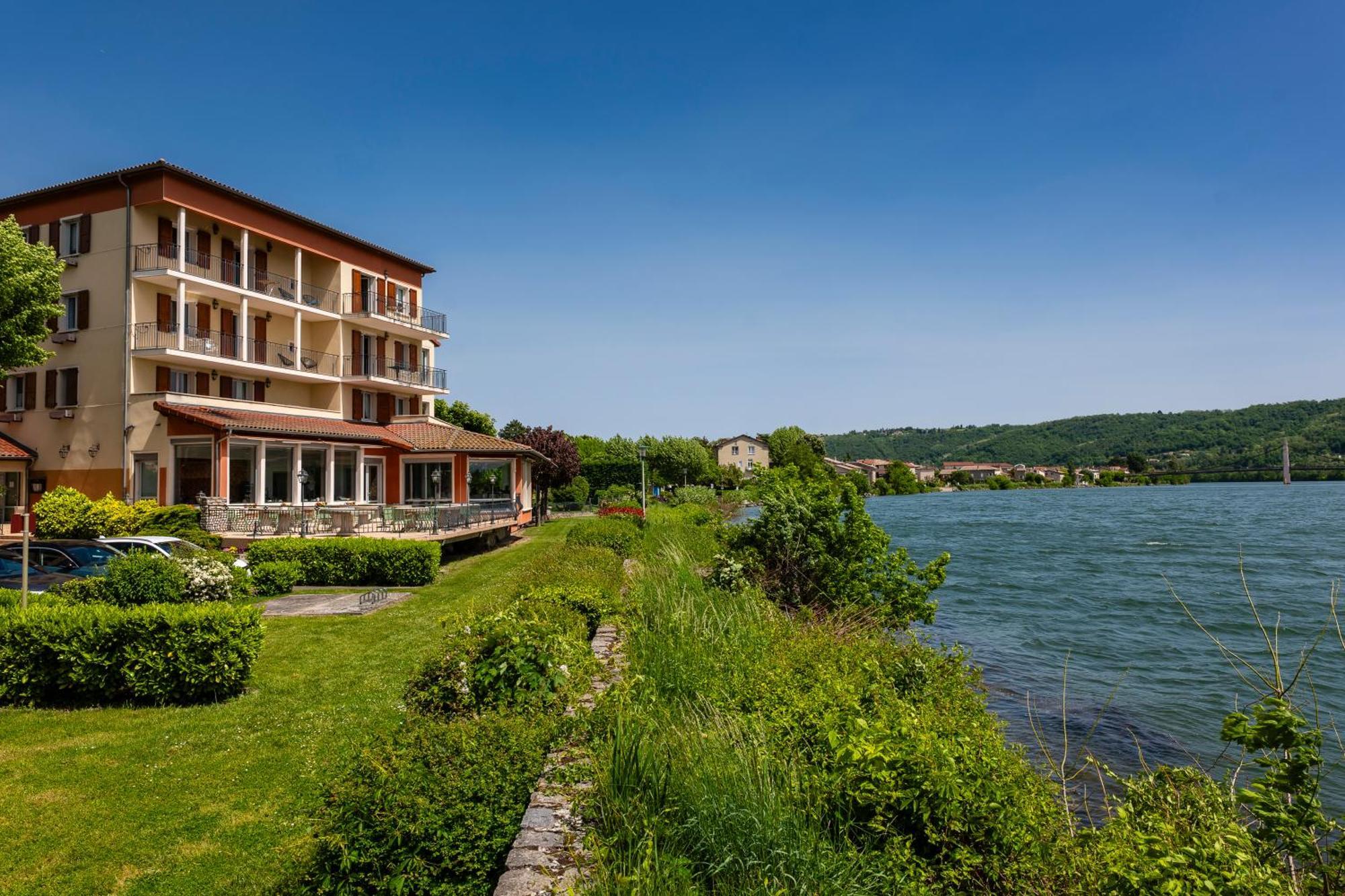 Hotel Beau Rivage Condrieu Exterior foto